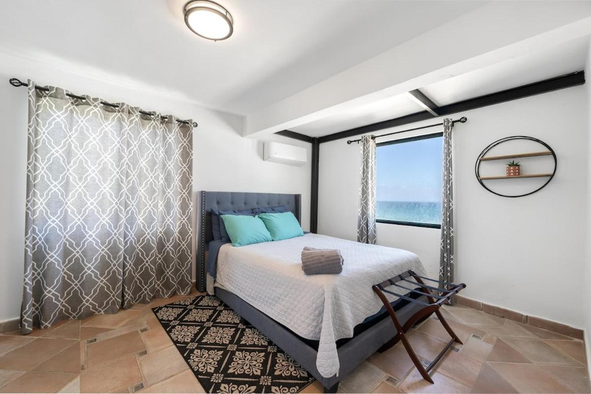 4 Bedroom Kikita Beach Villa Oceanfront W Pool Dorado Kültér fotó
