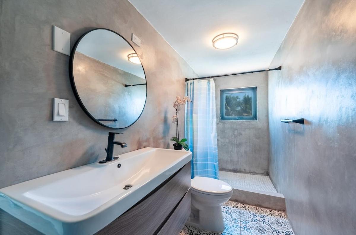 4 Bedroom Kikita Beach Villa Oceanfront W Pool Dorado Kültér fotó