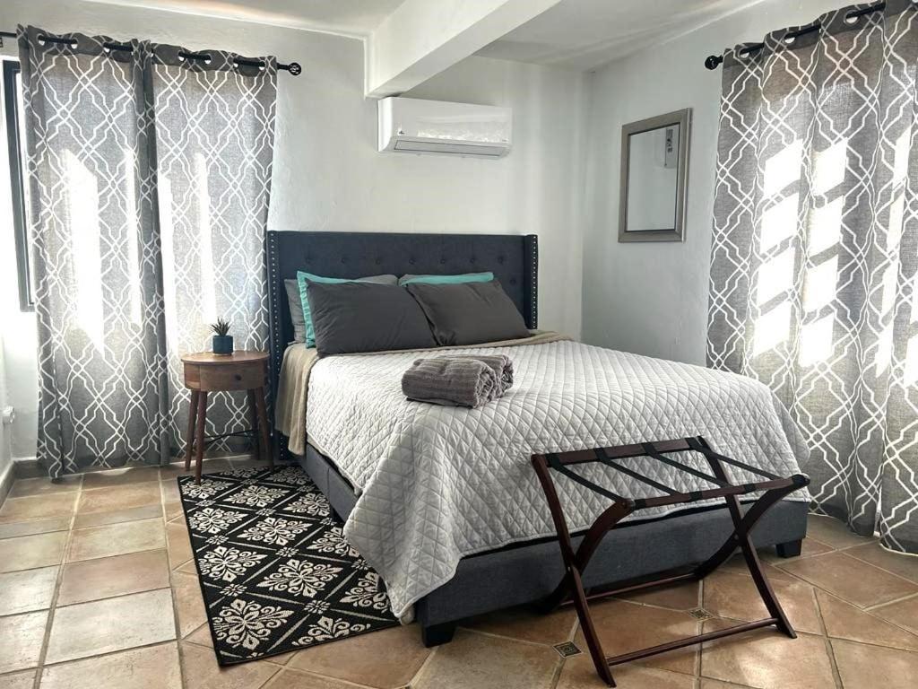 4 Bedroom Kikita Beach Villa Oceanfront W Pool Dorado Kültér fotó